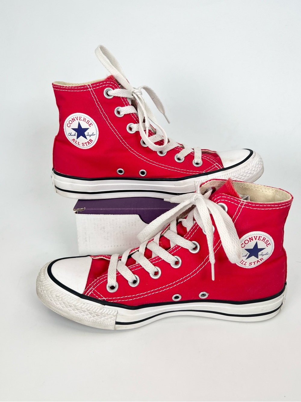 Converse Chuck Taylor All Star High Top Red Shoes Sneakers - WOMENS 6